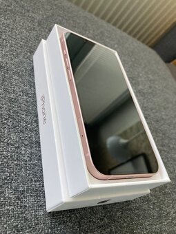 iPhone 13 128GB Pink - 3