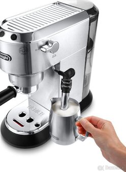 De'Longhi Dedica EC 685.M - 3