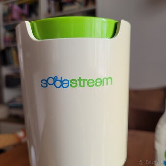 SodaStream s CO₂ bombičkou - 3