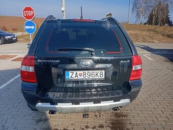 Kia Sportage 2.0 CRDI 103 KW M6 - 3