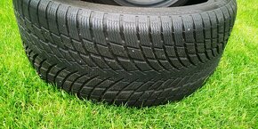 Gumy 255/35 r20 97W NOKIAN TYRES - 3