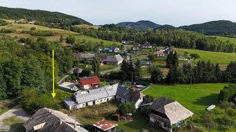 POZEMOK NA VÝSTAVBU RODINNÉHO DOMU POD BELIANSKYM JAZEROM - 3