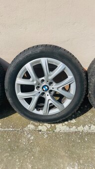 Bmw r17  205/55r17 - 3