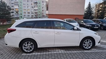 Toyota Auris Touring Sports 1.6 Benzín, Active Trend+ - 3