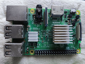 Predám RASPBERRY Pi 3 Model B+ - 3