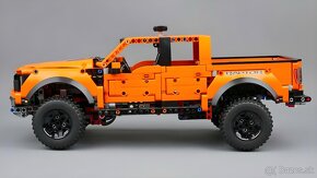 Stavebnica Lego Ford F-150 Raptor 42126 - 3