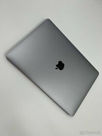 predám apple MacBook pro m1 - 3