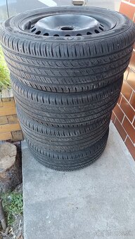 205/55R16 - 3