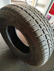 Pneumatika 235/75 R15 nová - 3