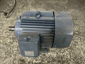 Elektromotor 7.5kw 2910/min - 3