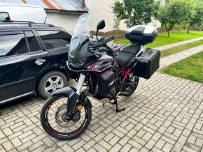 Honda Africa Twin 1100 manual - 3