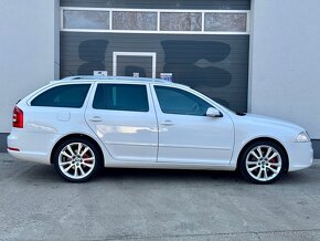 Škoda Octavia Combi RS 2.0TFSI 200ps Navi Swiss - 3