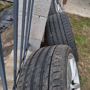 Pneumatiky na diskoch bmw 275/35 245/40 20" výmena možná - 3