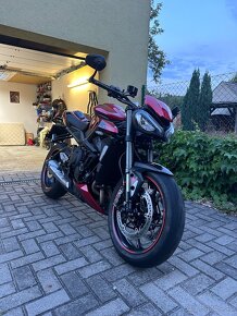 Triumph Street Triple 765 RS - 3