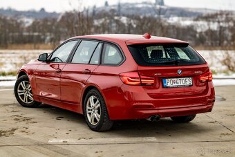 BMW 320i Touring xDrive SportLine (1.majiteľ,len 46 000 km) - 3