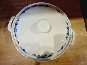 Nádherná porcelánová misa s modrými kvetmi a motýlmi Czecho - 3