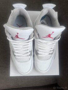 Jordan 4 44 - 3