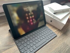 Apple IPad Air wi-fi 256GB - 3