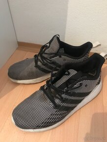 Adidas Questar Flow - 3