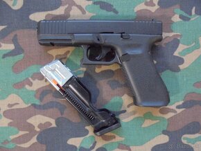 Umarex T4E Glock 17 gen.5 cal.43 CO2. - 3