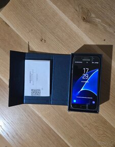 Samsung Galaxy S7 Black Onyx + čisto nové samsung slúchadká - 3