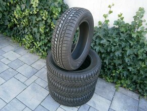 Predám 4x zimné pneu YOKOHAMA 175/65 R15 84TXL - 3