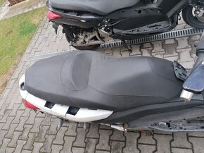 Yamaha x-max 125cm r.v 2010-2014 - 3