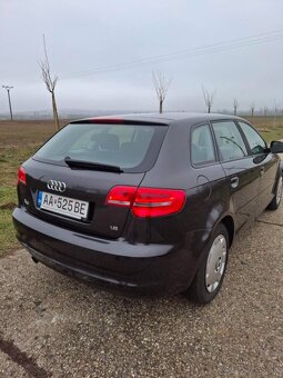 Audi A3 8P SportBack - 3