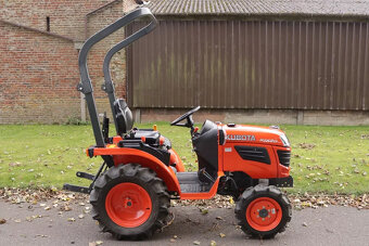 Traktor Kubota B1620 - 3