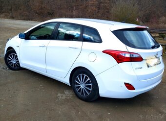 Hyundai i30 CW 1.6crdi, 2017 NA PREDAJ - 3