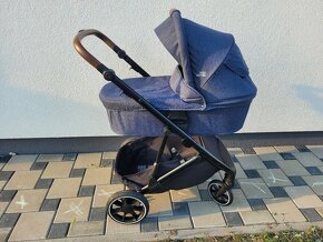 Britax Strider M, v cene vanička, fusak, pláštenka a clona - 3