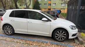 VOLKSWAGEN GOLF - 3