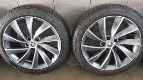 Zimna sada orig.ŠKODA  5x112 R18ET44 Michelin 235/45 18 - 3