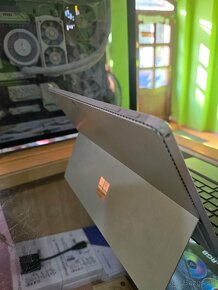 Microsoft surface PRO4 - 3