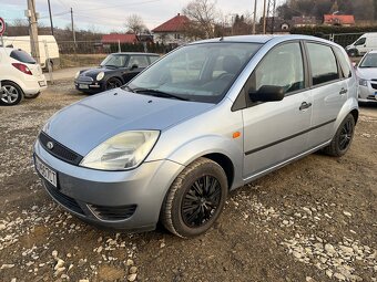 Ford Fiesta Benzín Automat 2005 79 000 km 1.4 59kw - 3