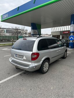 Chrysler Grand Voyager 2.5 - 3