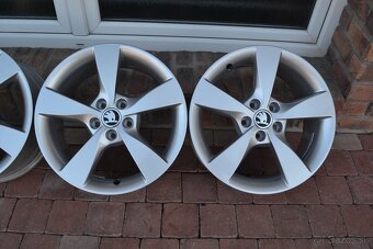 5x100 R16 Hlinikove disky Original Skoda Rapid / Fabia 3 4 - 3