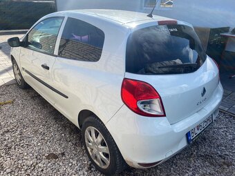 Renault Clio - 3