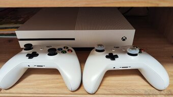 XBOX One S 500Gb + hry + 2x ovládač - 3