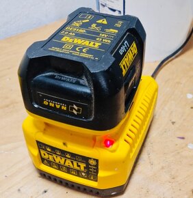 Dewalt 18V akumulátorový vŕtací príklepový aku skrutkovač - 3