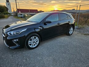 Predám KIA Cee’d 1.0 T-GDi 100k Silver + Silver pack - 3