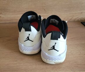 Jordan air - 3