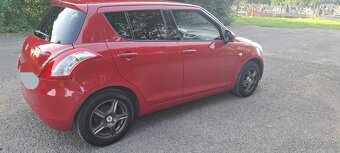 Suzuki Swift 1,2 69 kw Rok 2012 - 3