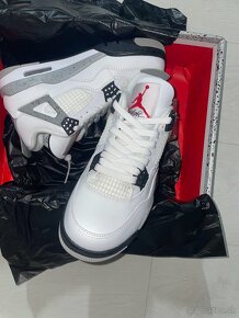 Jordan 4 retro - 3