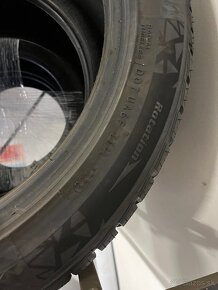 Na predaj 2ks zimne pneu Nexen 245/45 R18 100V - 3