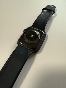 Apple Watch Series 4 - 3