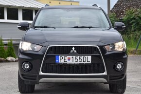 Mitsubishi Outlander - 3