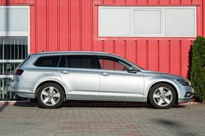 Volkswagen Passat Variant 2.0 TDI Elegance 4Motion DSG - 3