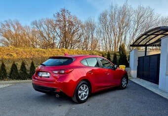 Mazda 3 1.5 skyactiv-G - 3