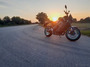 Yamaha mt 09 - 3